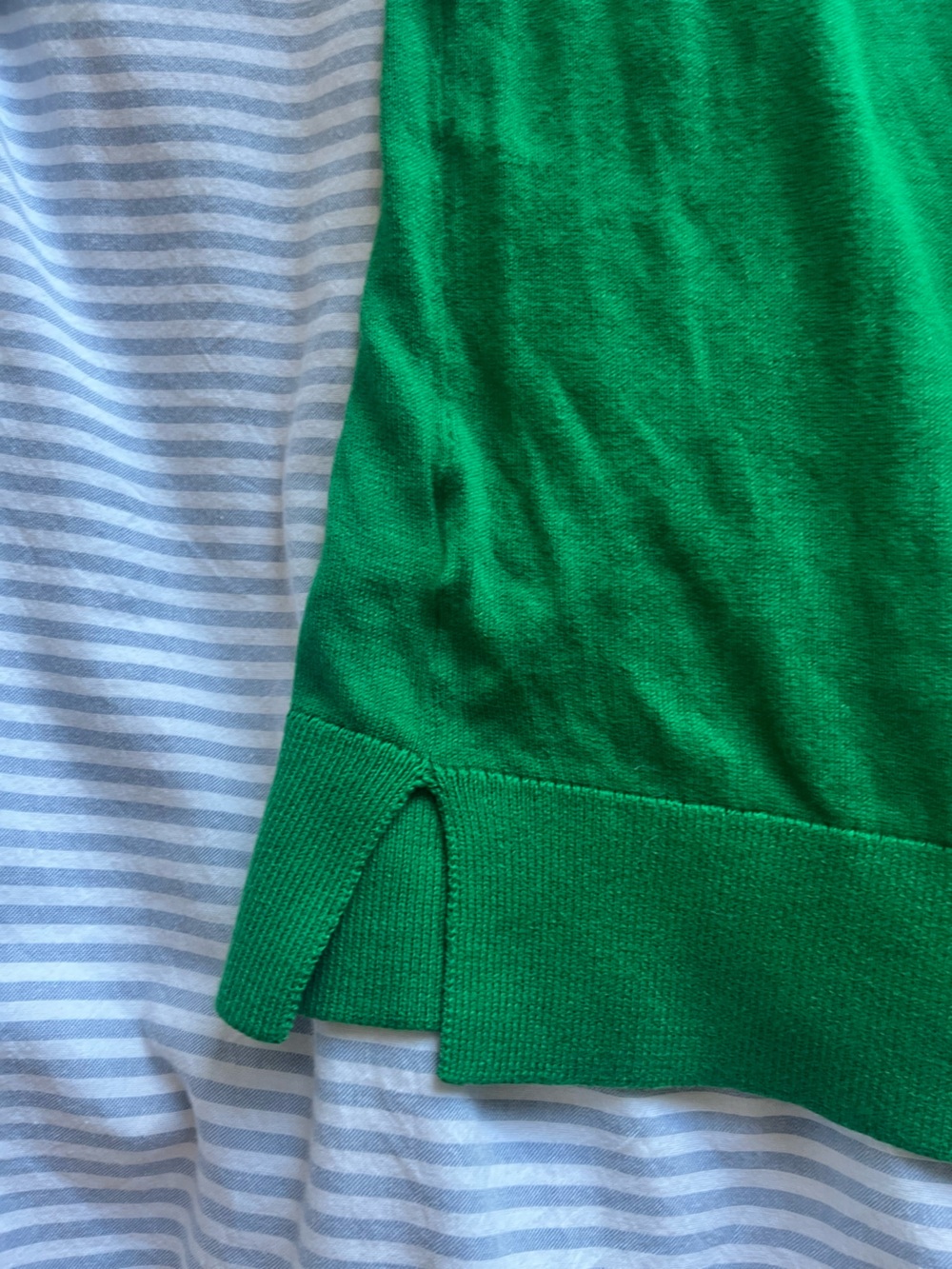 NWT LOFT Kelly Green Button-Front Lightweight Cardigan - Picture 3 of 3